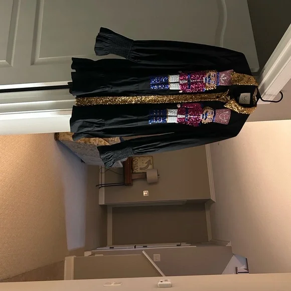 Nutcracker Gold/black Sequin Detail dress - Picture 5 of 6